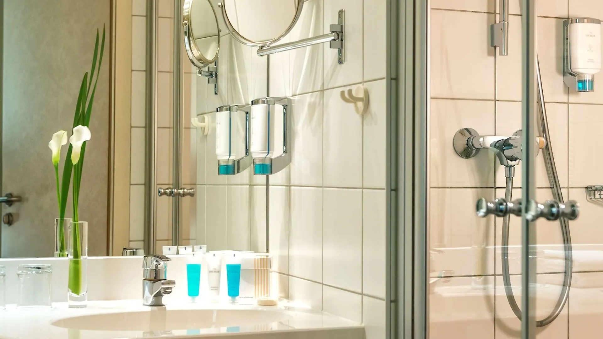 Essential By Dorint Koeln-Junkersdorf Hotel